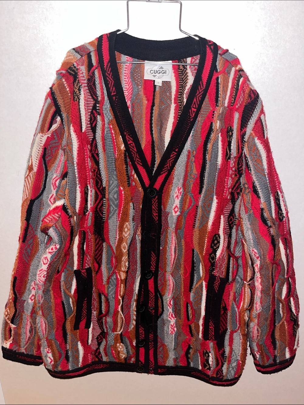 Vtg Cuggi/Coogi 3D knit wool cardigan. Size small.